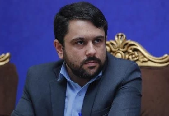 دکتر امید طاهر نژاد